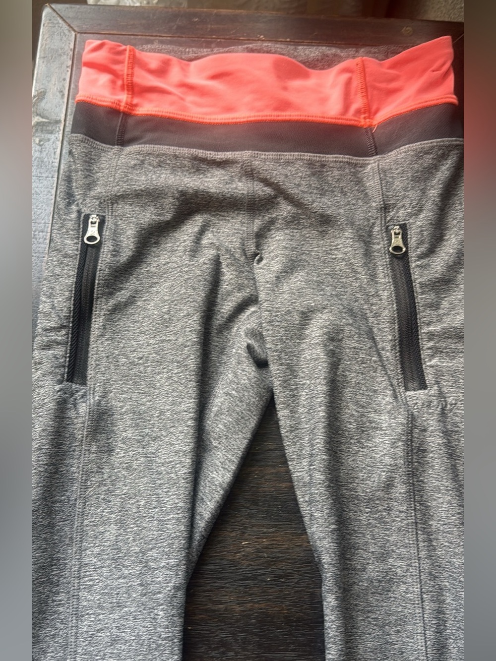 LuluLemon size 2 leggings (worn twice)